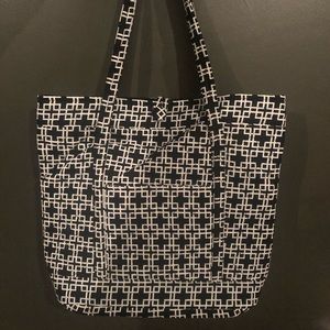 *CLOSET CLEAN OUT* 👜 B&W Tote Bag